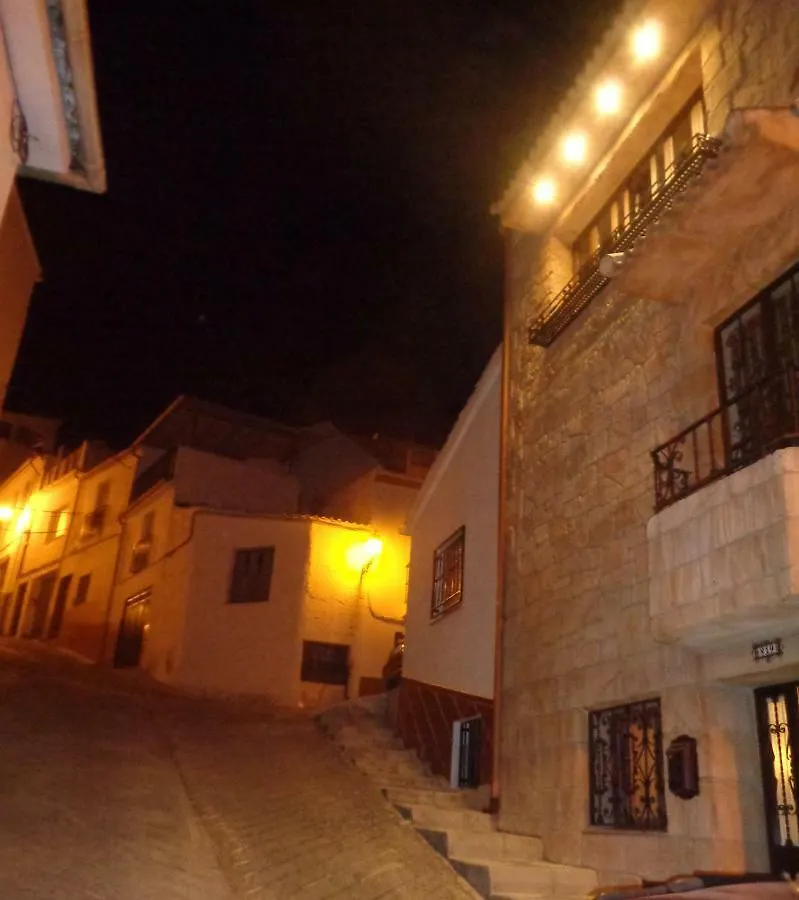 Columbaira Villa Colomera